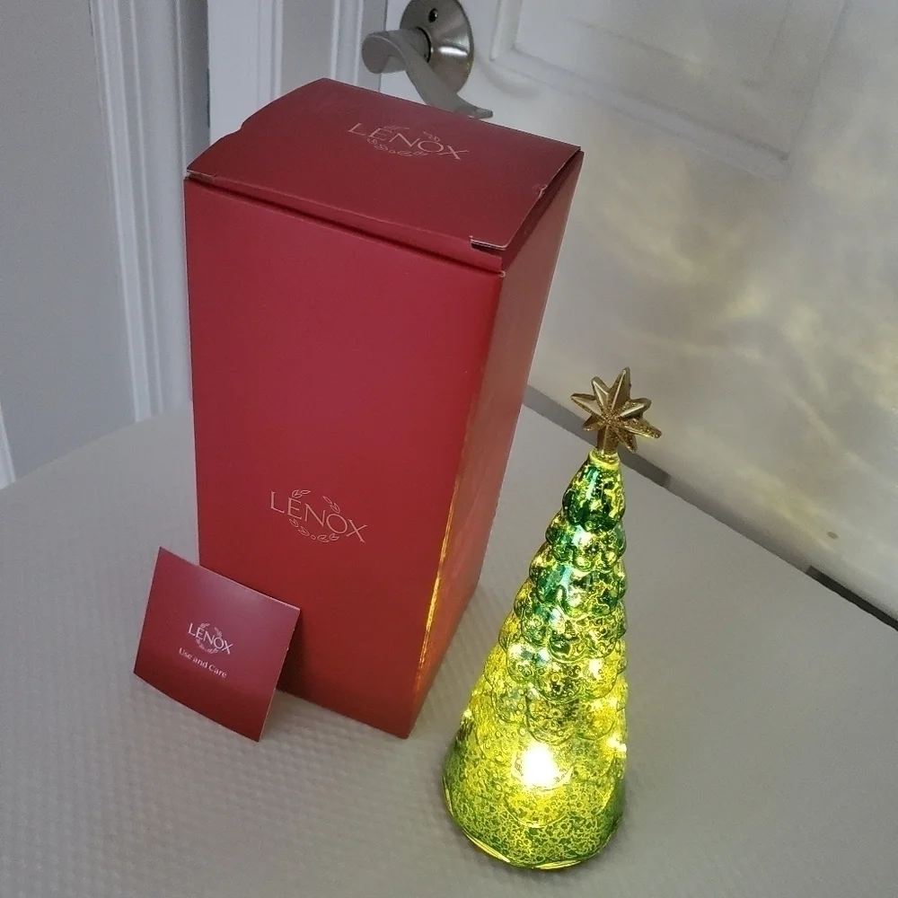 Lenox Radiant Light Up Tree Figurine, Holiday Decor, collector's